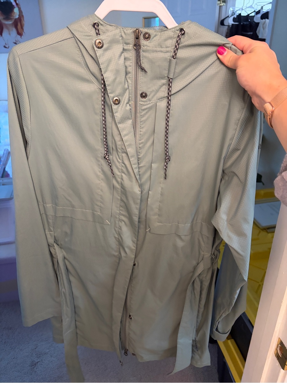 Columbia Light Sage Hooded Rain Coat